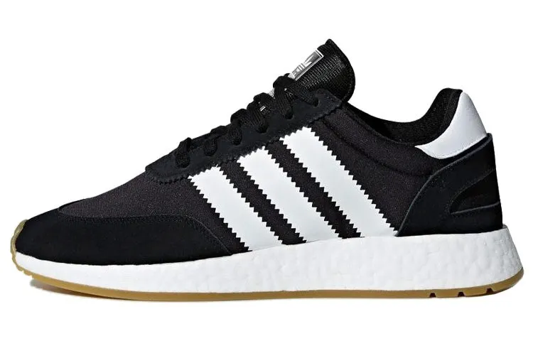 Men's shoes Adidas Originals Iniki Lifestyle