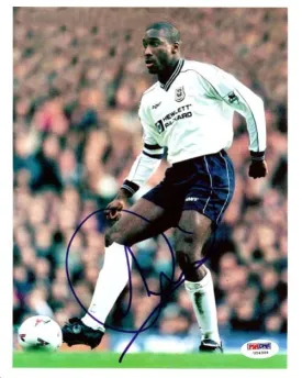 Sol Campbell Autographed 8x10 Photo England PSA/DNA #U54309